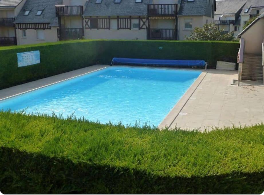 Le Touquais Appart De Standing, Lits King Size Touques Exterior photo